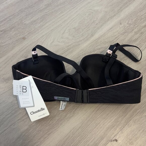 NEW Chantelle Strapless Bra Size 32B Color Black - Picture 2 of 2